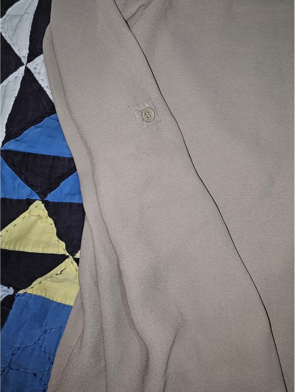 Pleione Taupe Tunic Blouse Womens S Old Money Minimalist Long Sleeve Roll Tab - Picture 8 of 9